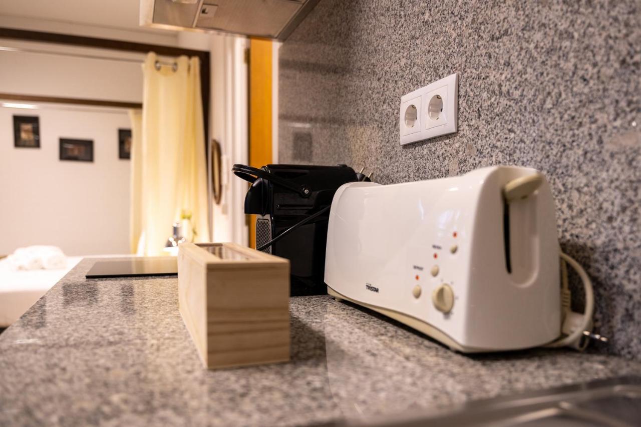 Oporto Poem Studio - Fully Equipped Property Ngoại thất bức ảnh